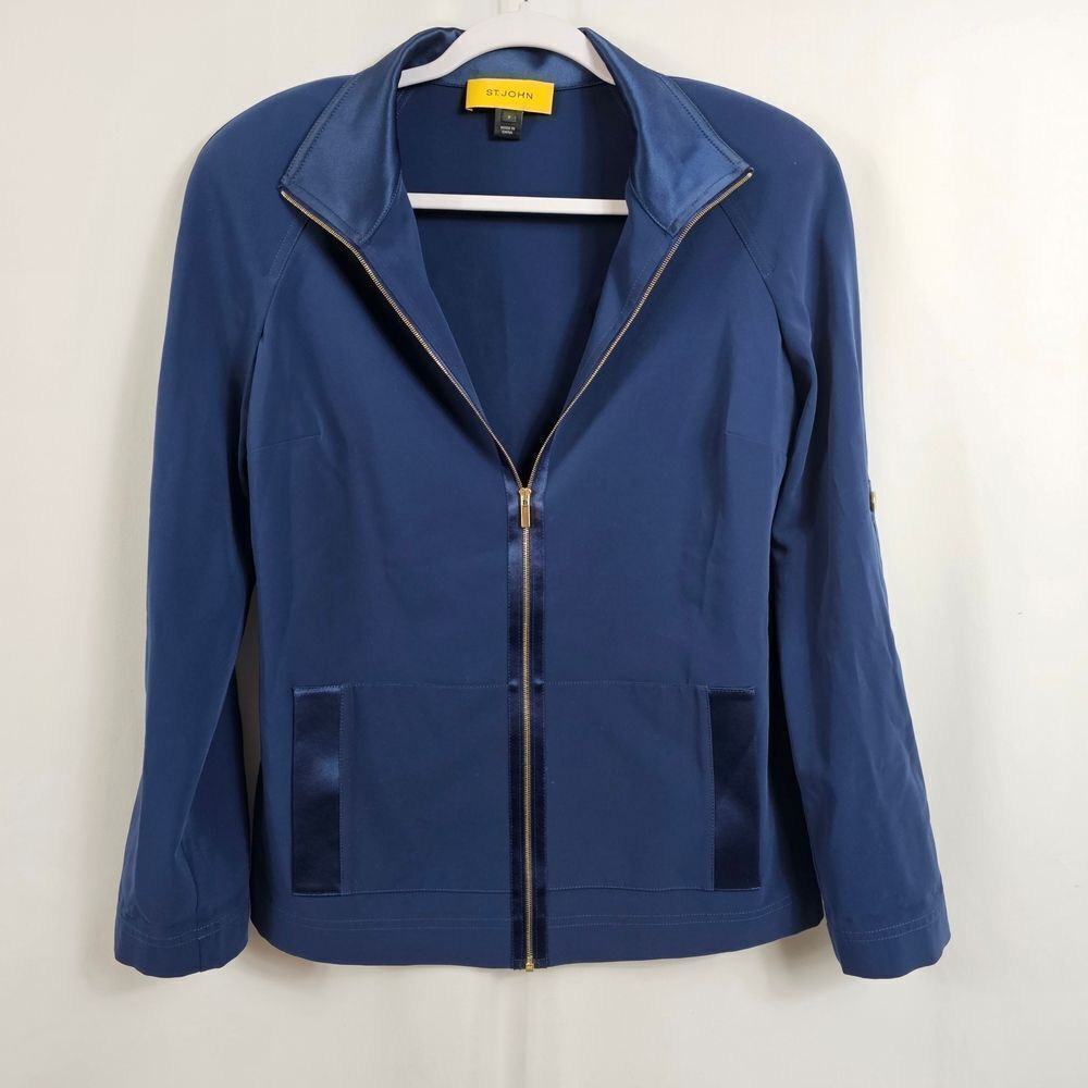 St. John Zip Up Jacket in Navy Blue - Size P